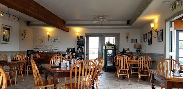 Zach's Bistro