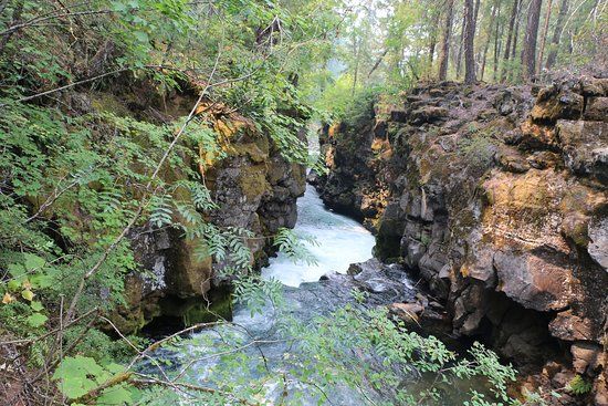 Rogue River Gorge Viewpoint