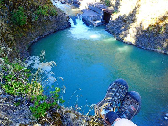 Punchbowl Falls