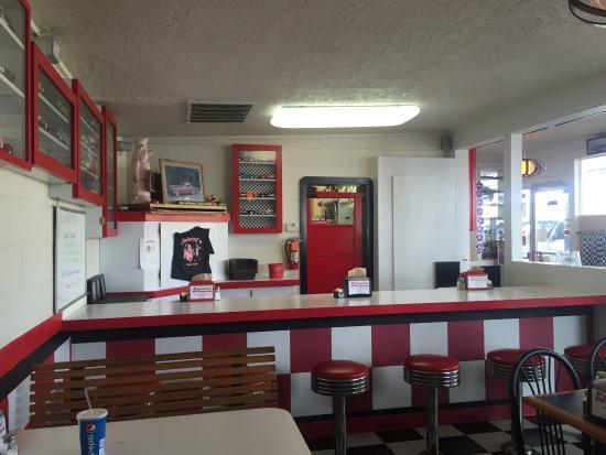 Johnny's Drive Inn and Diner
