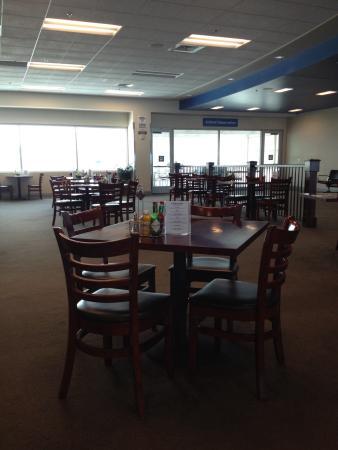 Sky House Bar and Grill