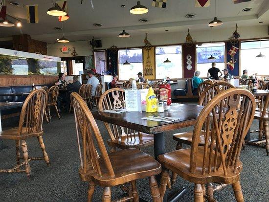 Captain's Choice Family Fish House
