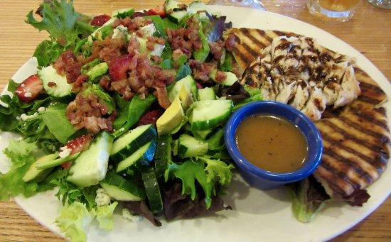 Shari's