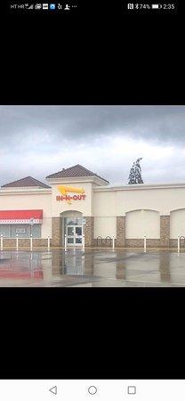 In-N-Out Burger