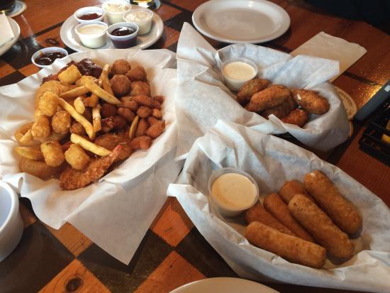 Snug Harbor Bar and Grill