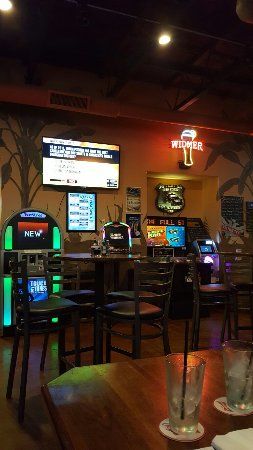 Johnny's Bar & Grill