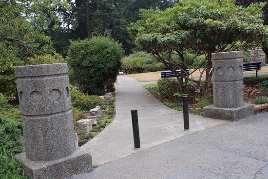 Azalea Park