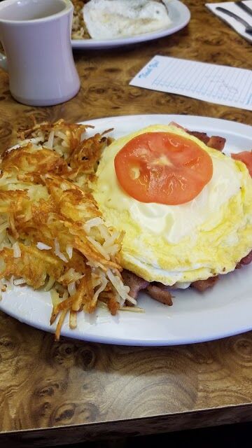 Wonder Bur Cafe